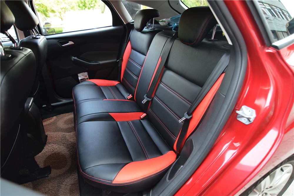 punane autoistme kate.jpg red Car seat cover.jpg